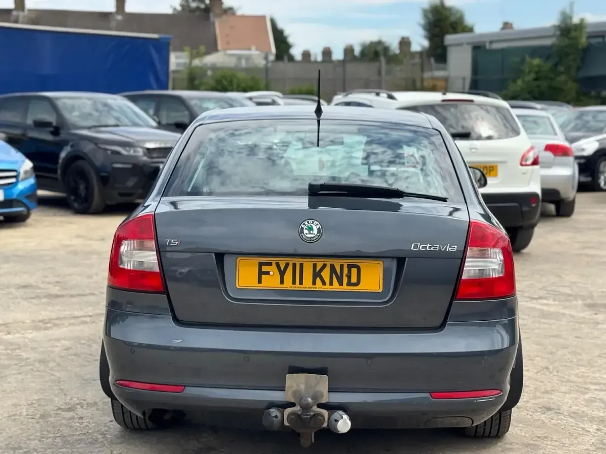 Used Skoda Octavia Elegance 160 HP (117 kW) 2011 Grey Hatchback