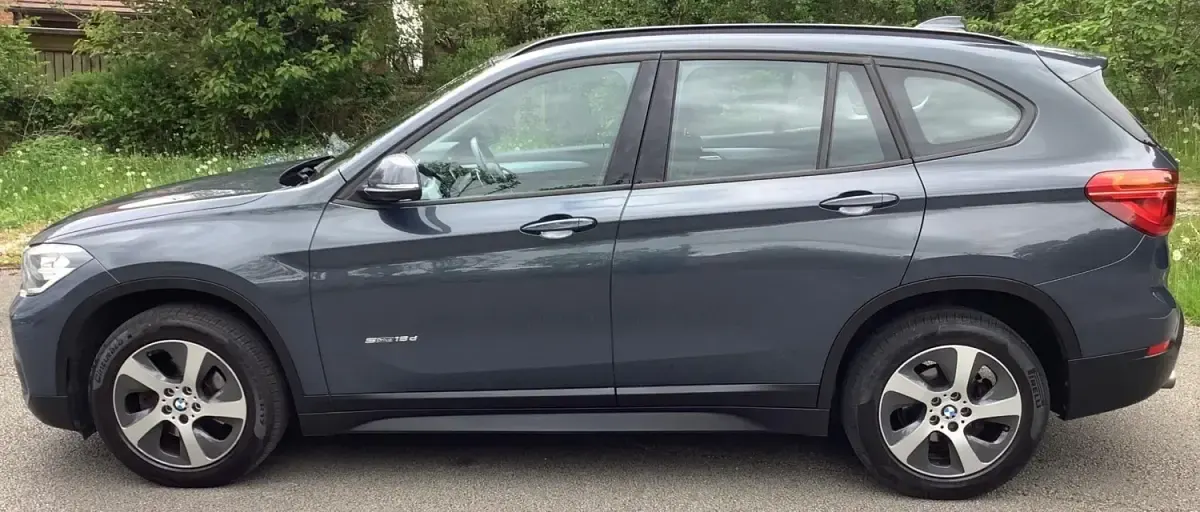 Usado BMW X1 Impressive 150 CV (110 kW) 2017 Gris SUV
