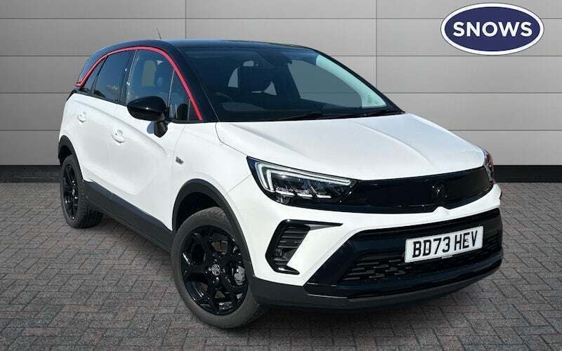 White Used 2023 Vauxhall Crossland S SUV | £15,550 (Good price) - Image 1/4