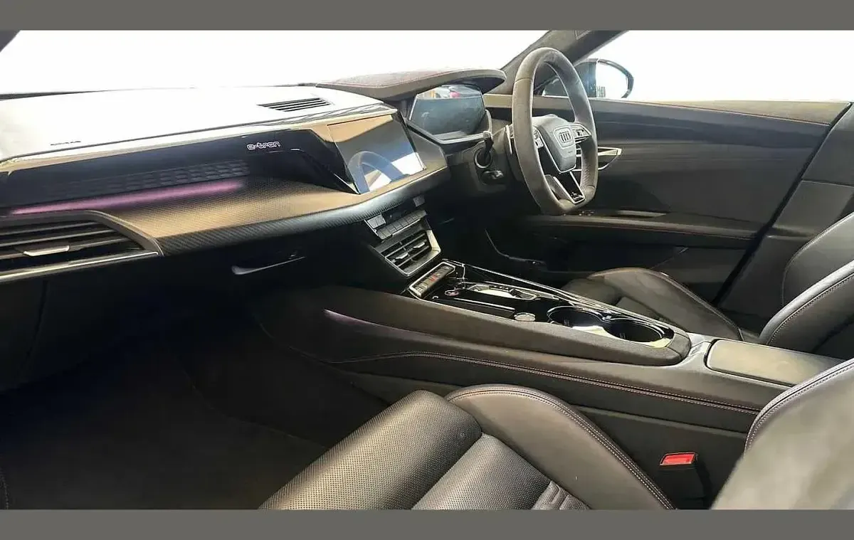 Used Audi RS e-tron GT Comfort 475 kW (646 HP) 2022 Grey Sedan