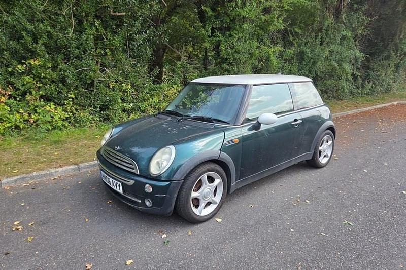 Green Used 2006 Mini Cooper Hatch Hatchback | £800 - Image 1/1