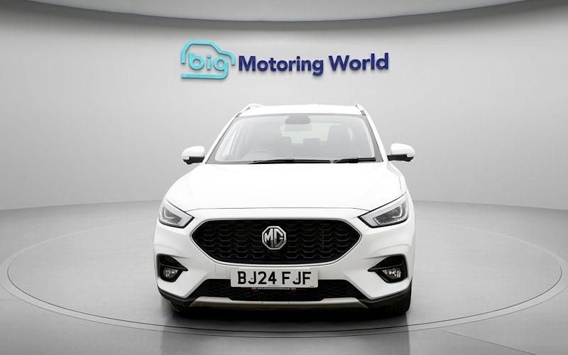 Used MG ZS Exclusive 106 HP (77 kW) 2024 White SUV