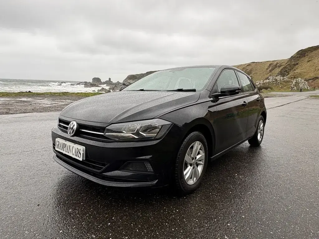 Used VW Polo SE 95 HP (69 kW) 2018 Black Hatchback