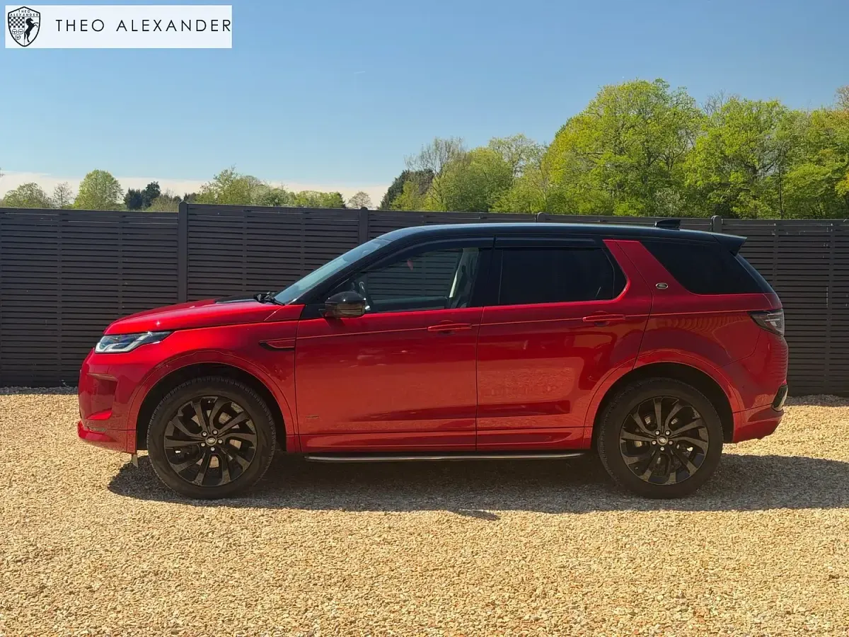 Used Land Rover Discovery Sport HSE Dynamic 180 HP (132 kW) 2019 Red SUV