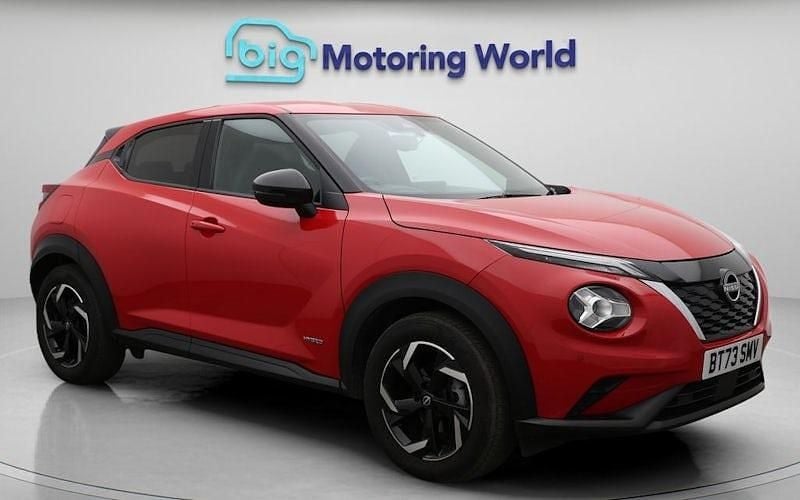 Used Nissan Juke N-Connecta 143 HP (105 kW) 2023 Red SUV
