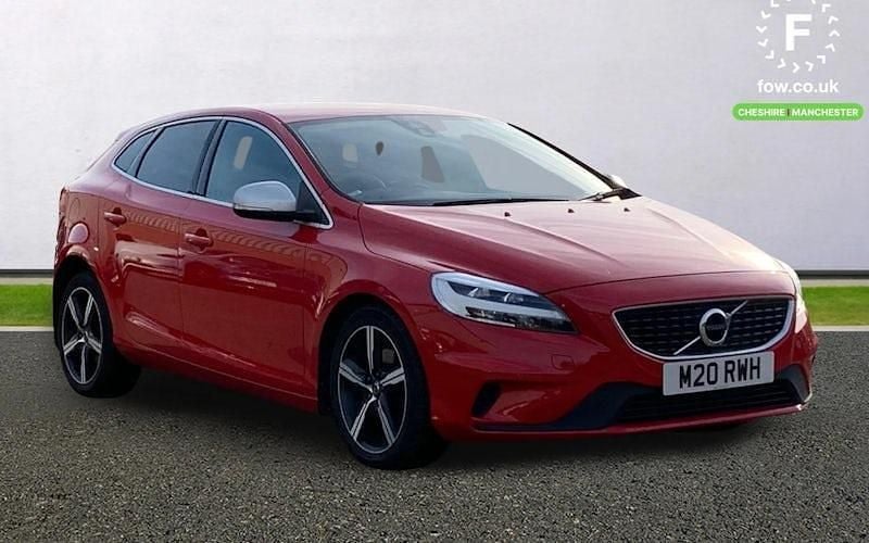 Usado Volvo V40 R-Design 122 HP (89 kW) 2019 Citadino