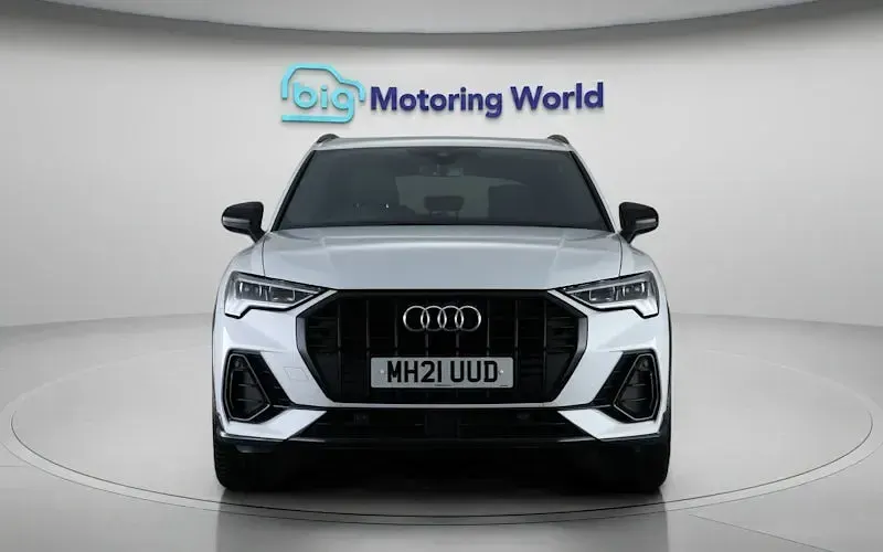 Używany Audi Q3 Black Edition 150 KM (110 kW) 2023 SUV