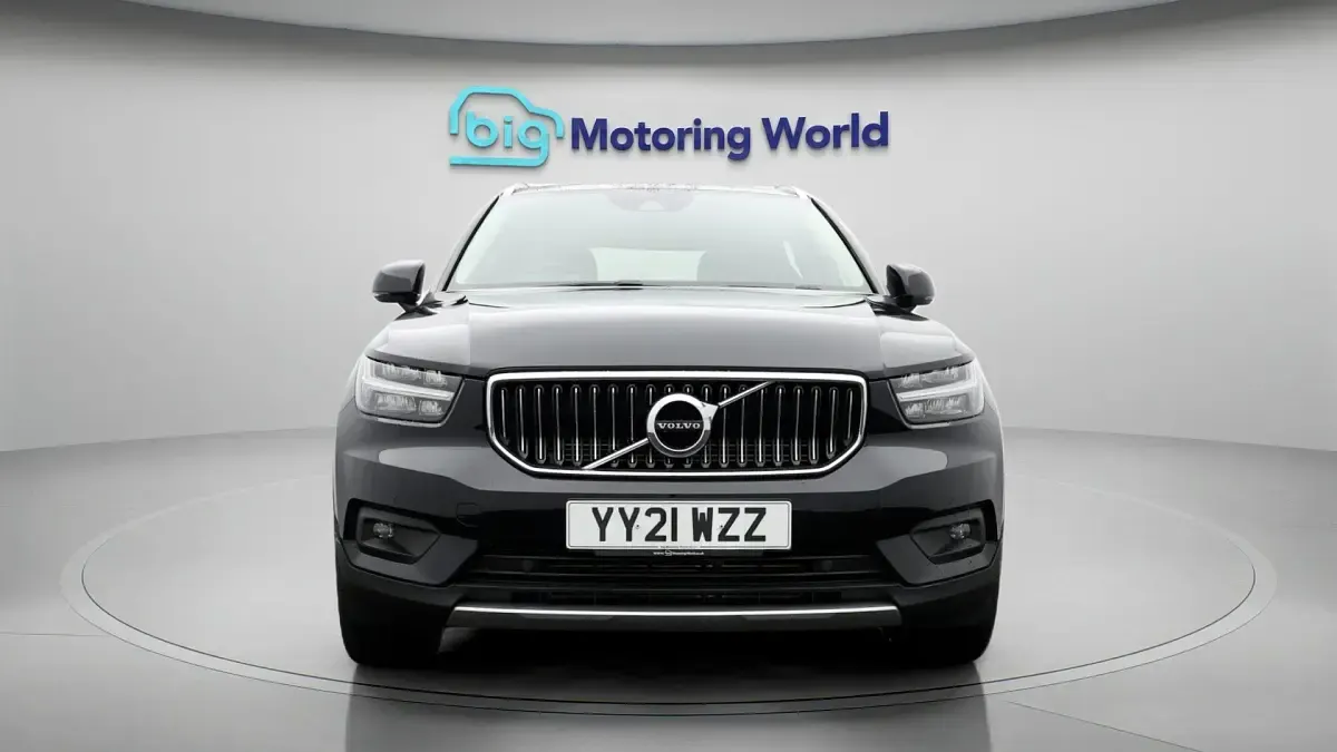 Used Volvo XC40 Inscription 208 HP (152 kW) 2021 SUV