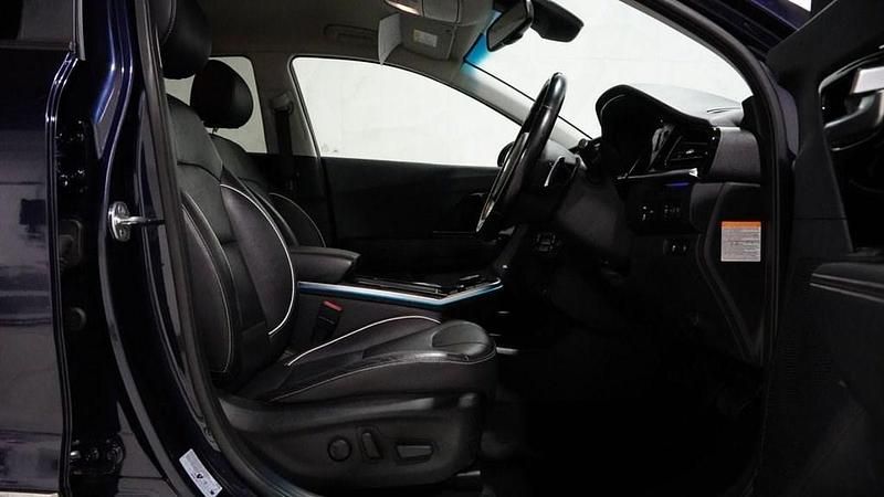 Used Kia Niro 150 kW (204 HP) 2020 Blue SUV