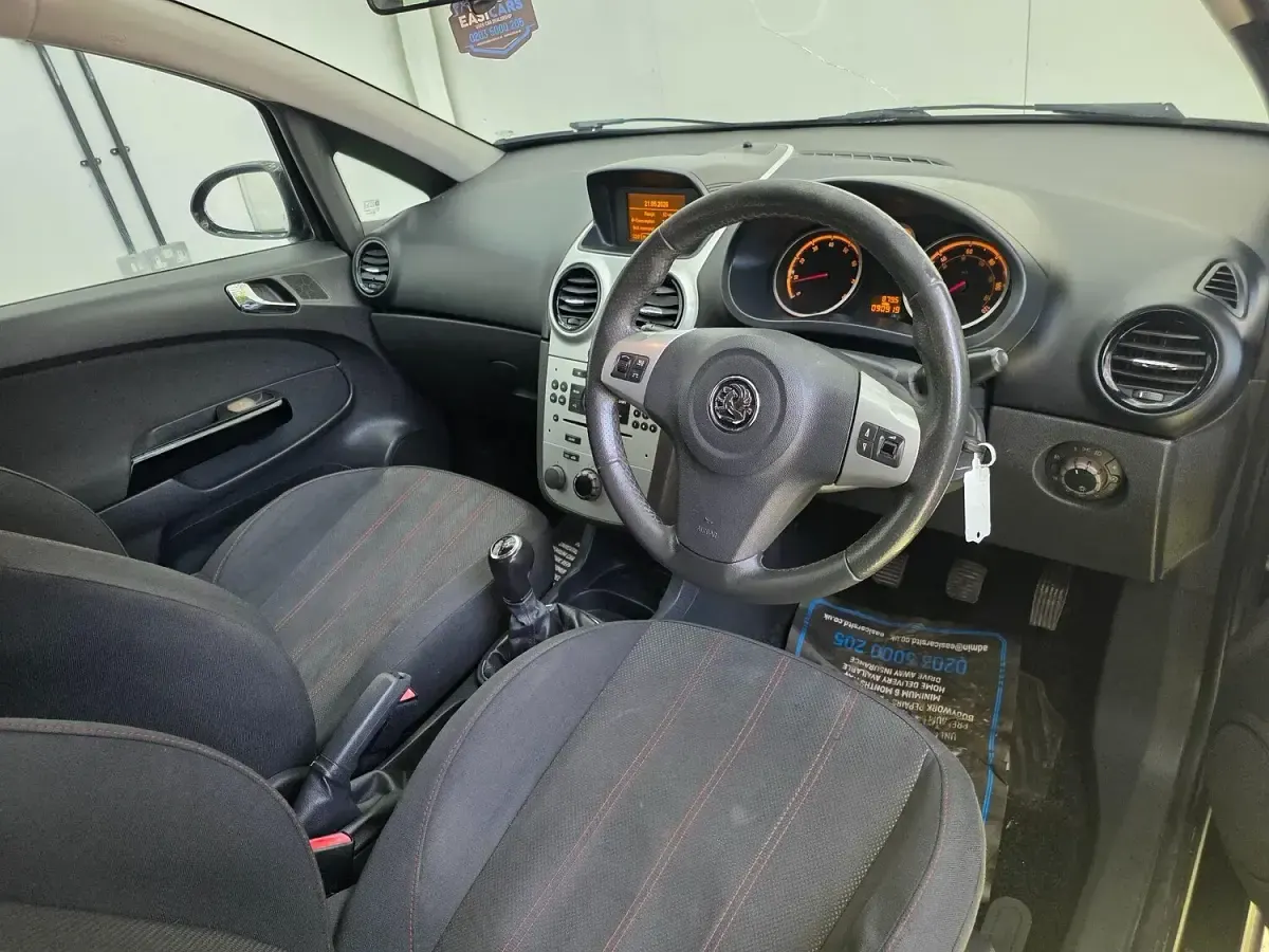 Used Vauxhall Corsa 79 HP (58 kW) 2009 Black Hatchback