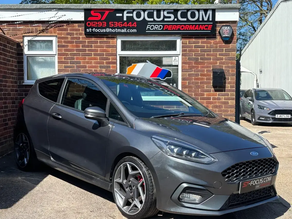 Used Ford Fiesta ST 200 HP (147 kW) 2019 Grey Hatchback