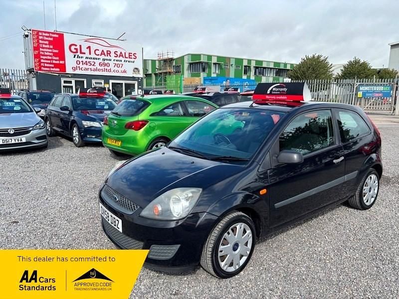 Black Used 2008 Ford Fiesta Style Hatchback | £2,410 (A bit pricey) - Image 1/4