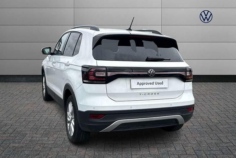 Used VW T-Cross SE 95 HP (69 kW) 2023 White SUV