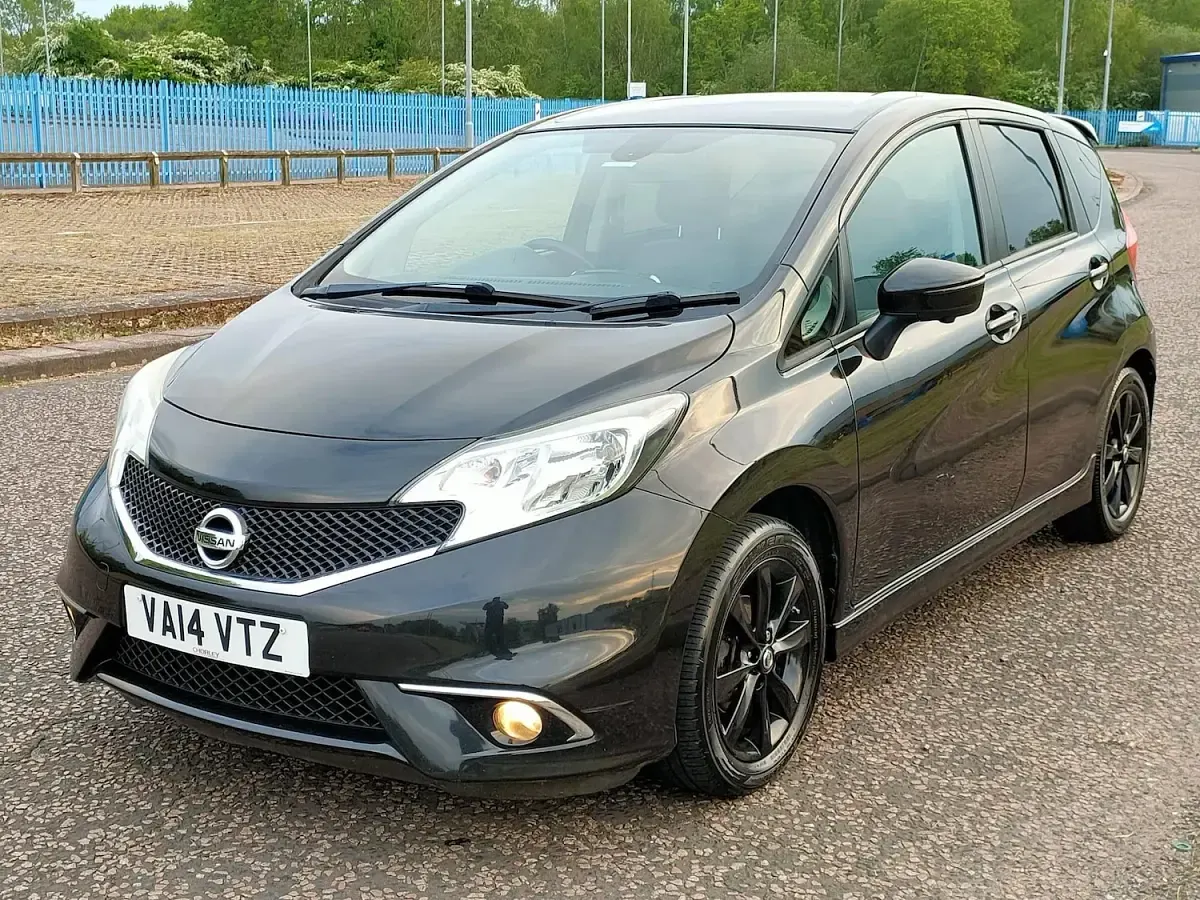 Used Nissan Note S 90 HP (66 kW) 2014 Black Hatchback
