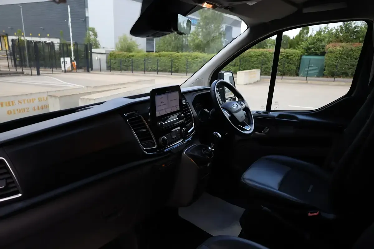 Used Ford Transit Custom Active 130 HP (95 kW) 2022 Grey Van