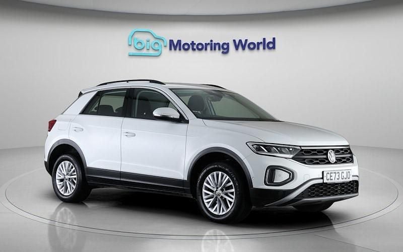 Used VW T-Roc Life 150 HP (110 kW) 2025 SUV