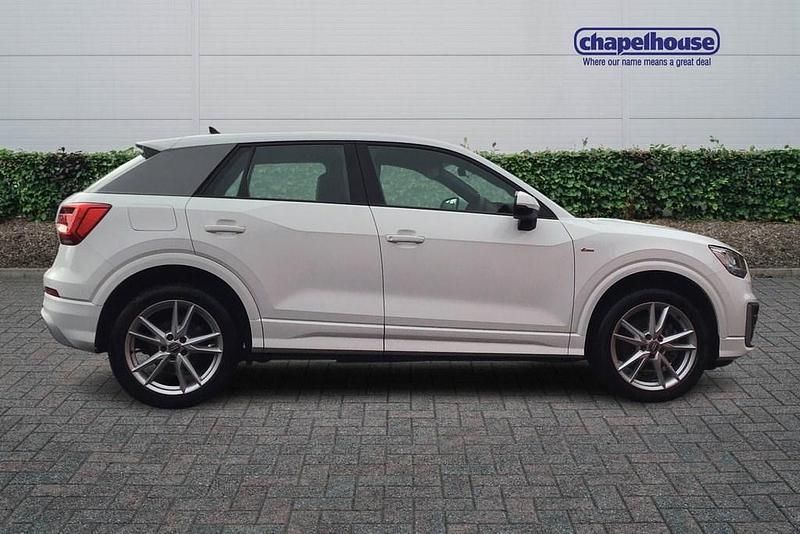 Begagnad Audi Q2 S-Line 2019 SUV