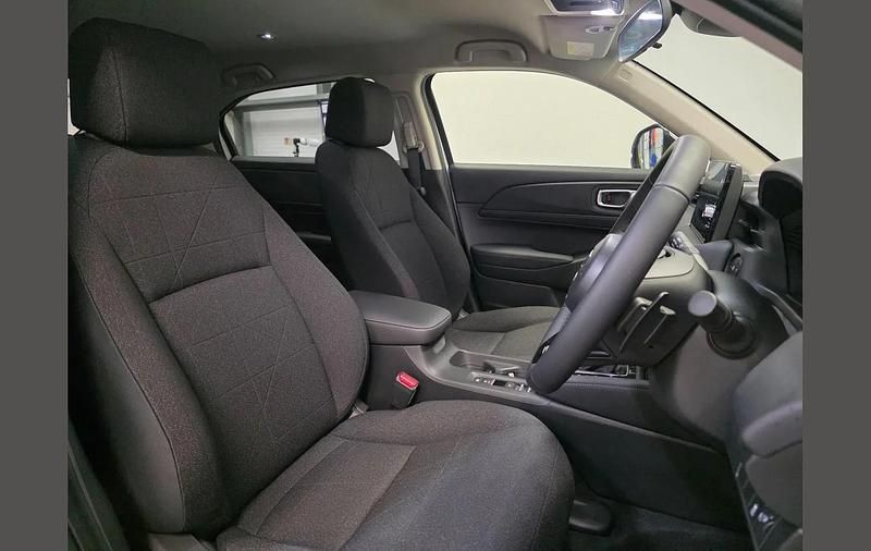 New Honda HR-V Elegance 128 HP (94 kW) 2025 White SUV