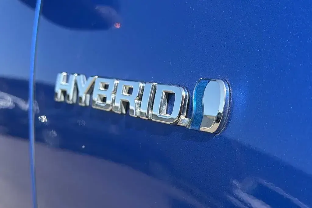Used Toyota Yaris Hybrid 2019 Blue Hatchback