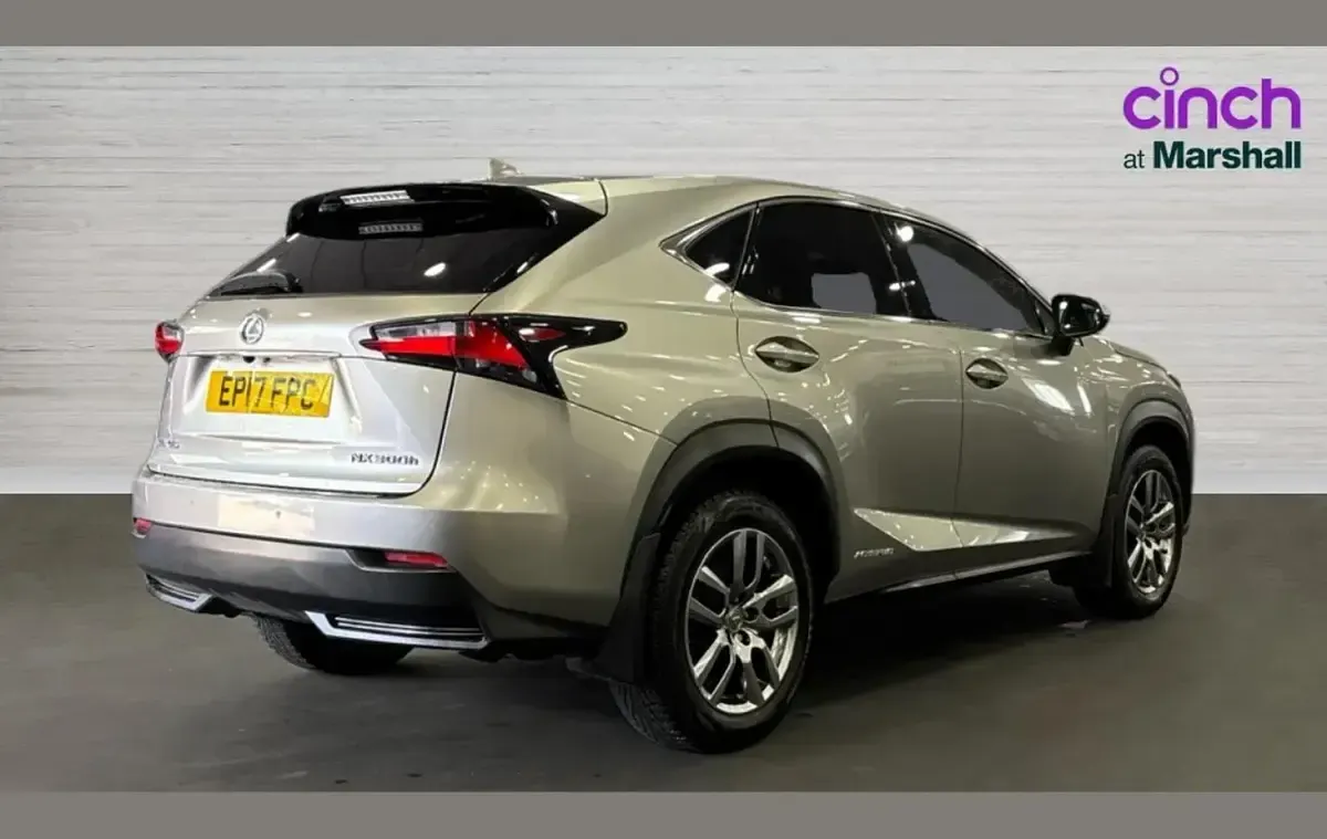 Used Lexus NX300h Luxury Line 194 HP (142 kW) 2017 Silver SUV