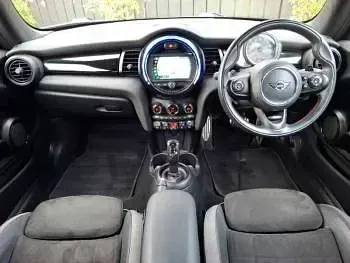Begagnad Mini Cooper S Sport 192 HK (141 kW) 2020 Grå Halvkombi