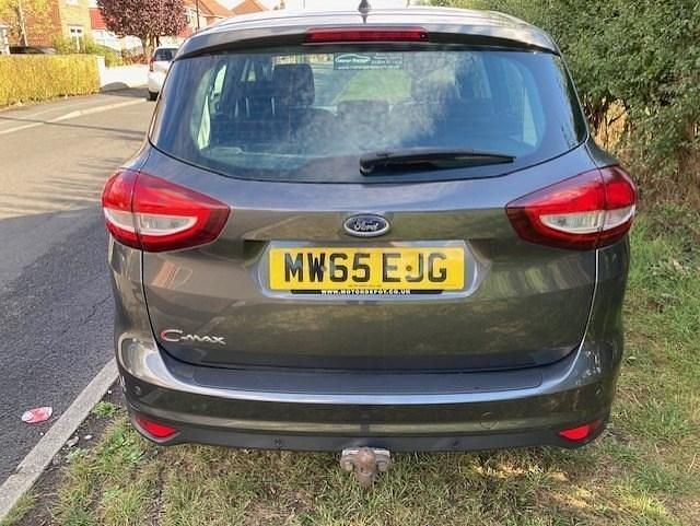 Used Ford C-MAX Zetec 2015 Grey MPV