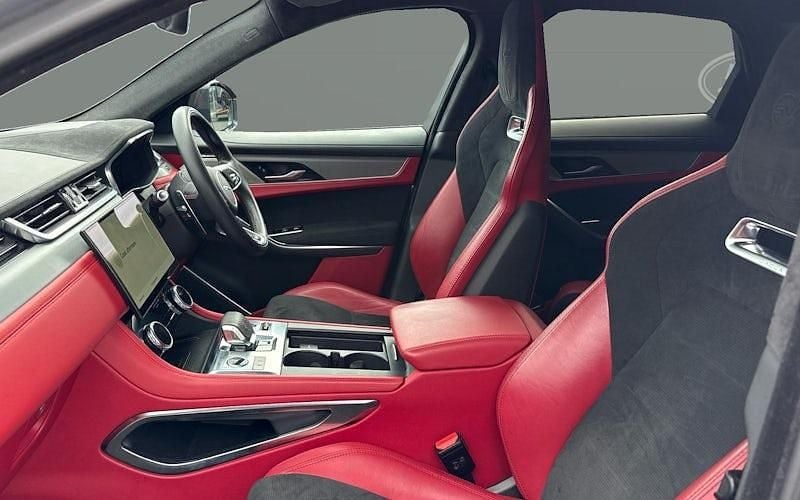 Used Jaguar F-Pace SVR 551 HP (405 kW) 2021 Silver SUV