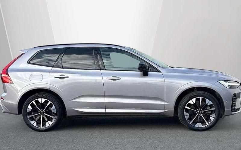 Used Volvo XC60 Plus 250 HP (183 kW) 2026 SUV