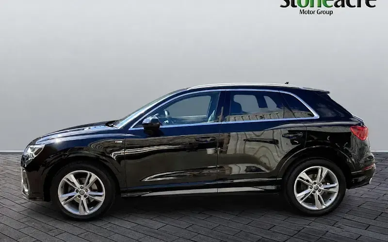Used Audi Q3 S-Line 150 HP (110 kW) 2023 Black SUV