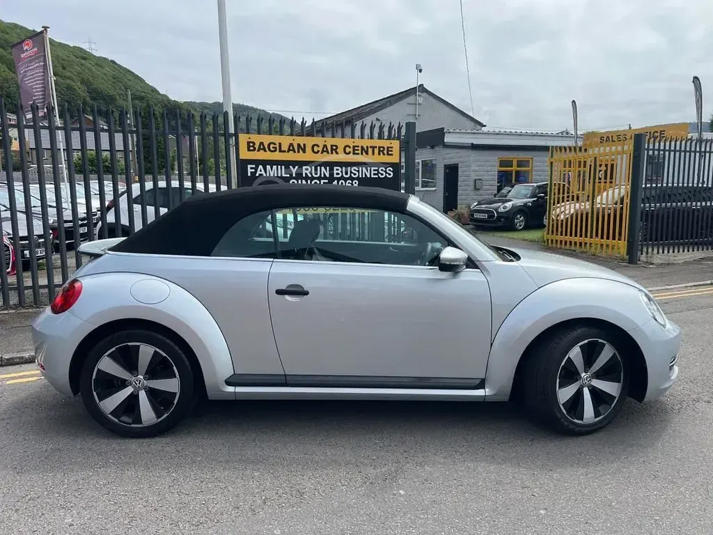 Used VW Beetle S 105 HP (77 kW) 2014 Silver Hatchback