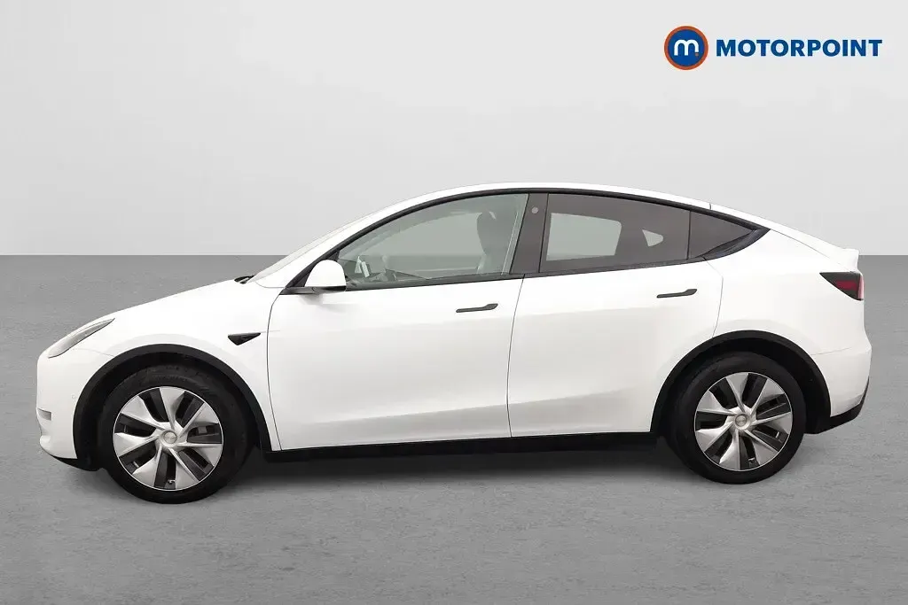 Used Tesla Model Y Long Range AWD 378 kW (514 HP) 2022 White SUV