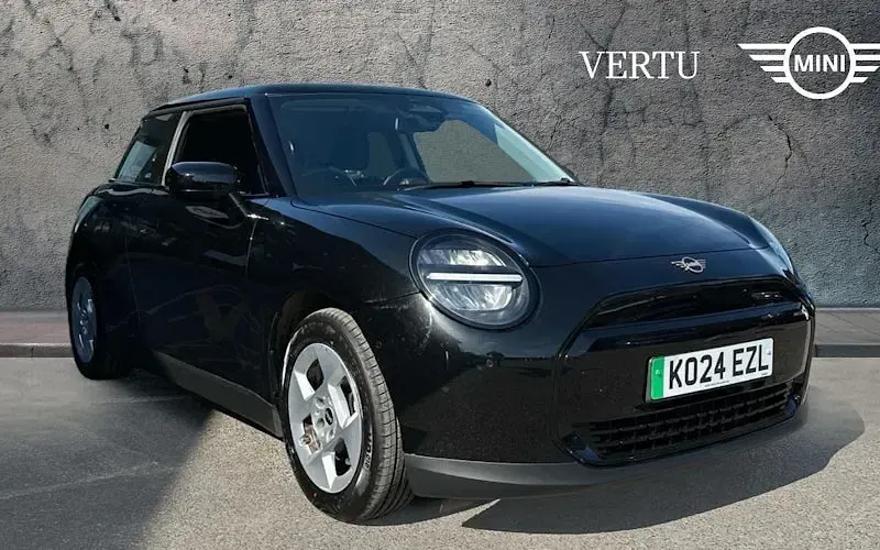 Używany Mini Cooper Classic 135 kW (184 KM) 2026 Hatchback