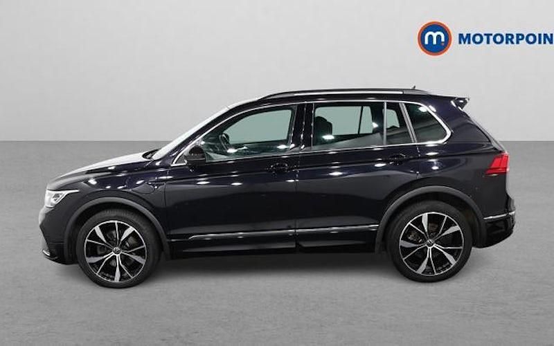Used VW Tiguan R-line 245 HP (180 kW) 2023 Black SUV