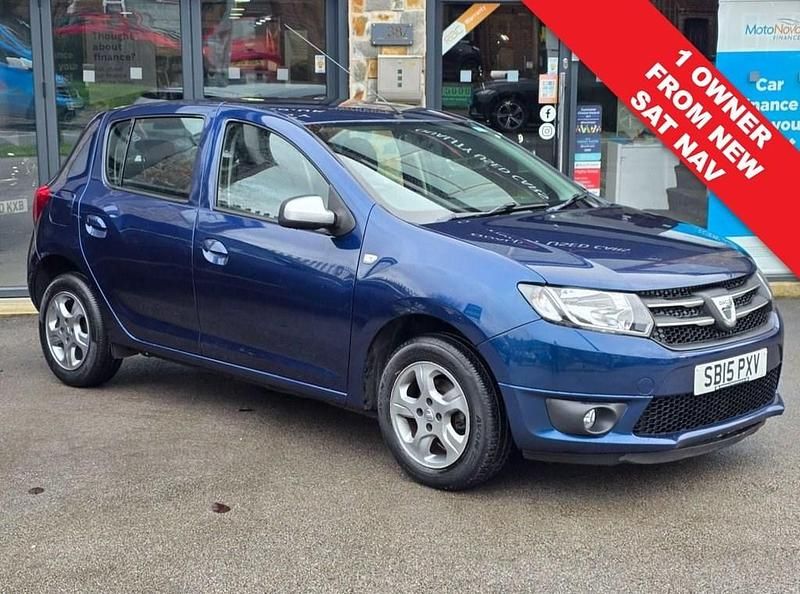 Used Dacia Sandero Lauréate 90 HP (66 kW) 2015 Blue Hatchback
