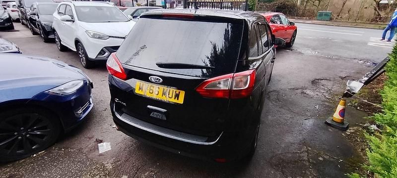 Used Ford Grand C-Max Titanium 120 HP (88 kW) 2016 Black MPV