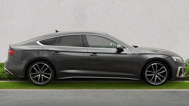 Begagnad Audi A5 S-Line 163 HK (119 kW) 2023 Grå Sportkupé