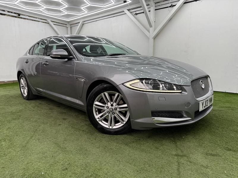 Used Jaguar XF Luxury 200 HP (147 kW) 2013 Grey Sedan