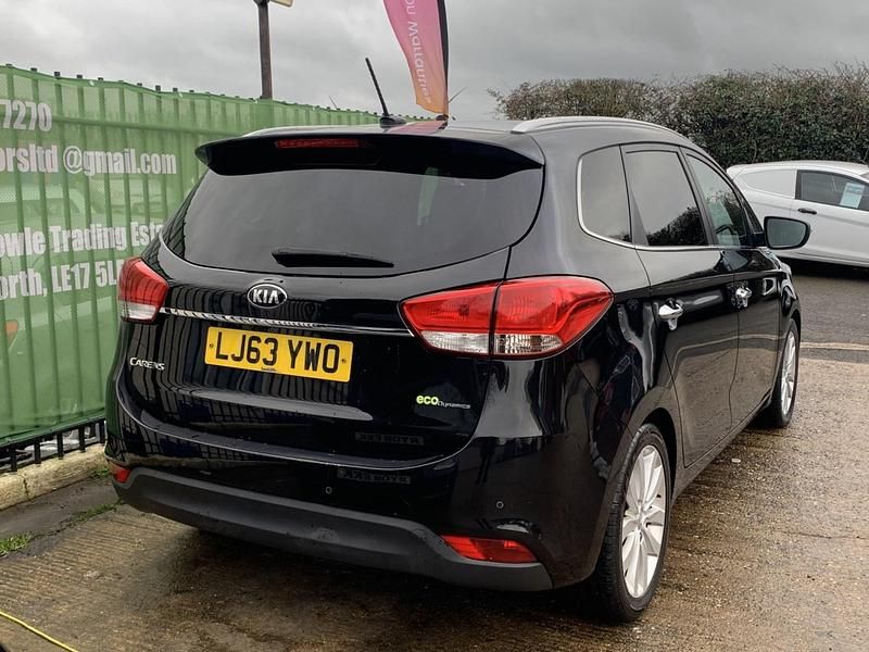 Used Kia Carens 2013 Black MPV