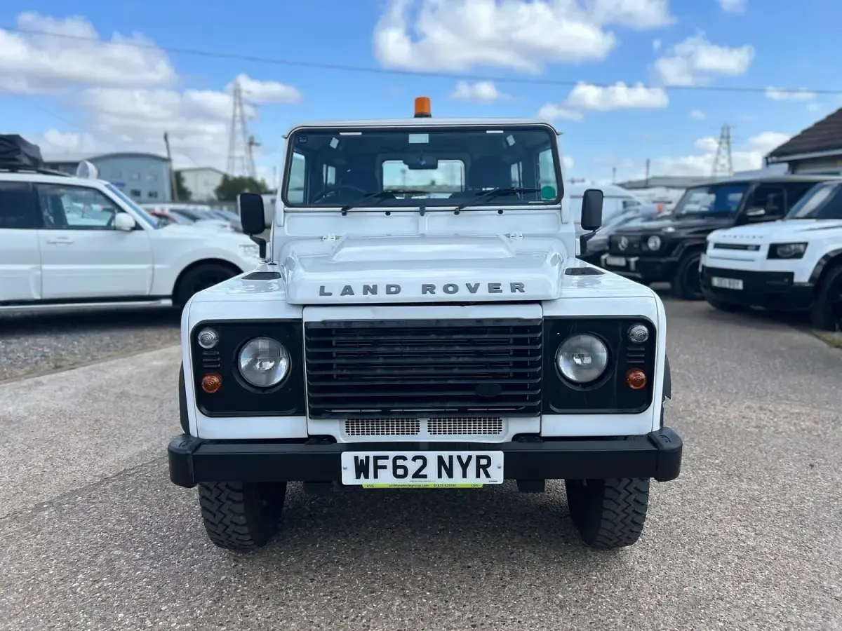 Used Land Rover Defender 2012 White SUV
