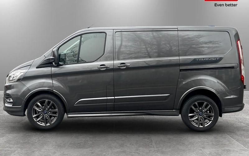 Used Ford Transit Custom Sport 185 HP (136 kW) 2021 Van