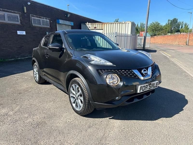 Black Used 2016 Nissan Juke Tekna SUV | £3,295 (Super price) - Image 1/4
