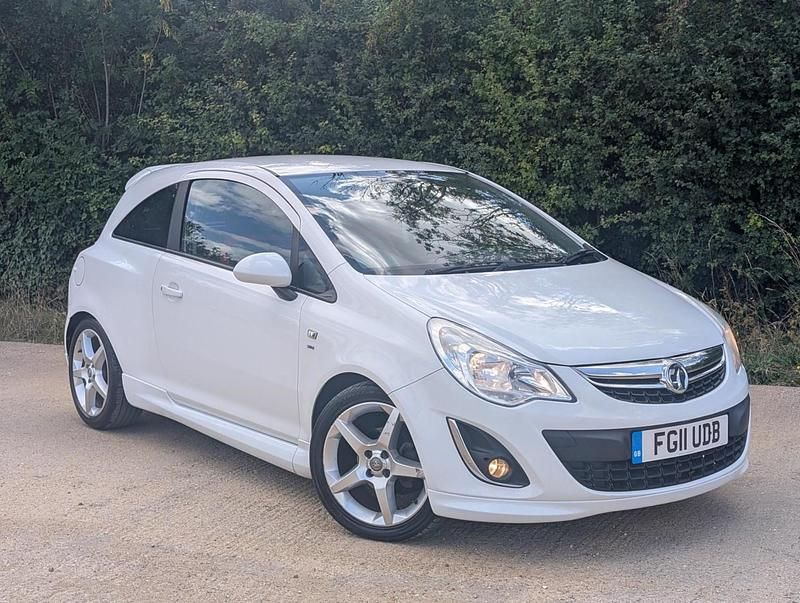 White Used 2011 Vauxhall Corsa SRi Hatchback | £2,449 (Super price) - Image 1/4
