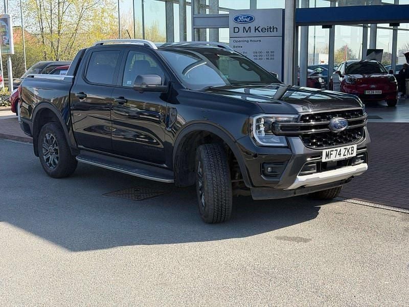 Begagnad Ford Ranger Wildtrack 2024 Svart Pickup