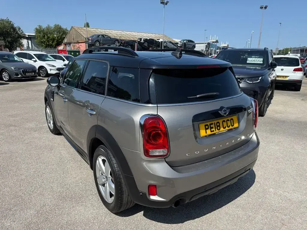Used Mini Cooper Countryman 136 HP (100 kW) 2018 Silver SUV