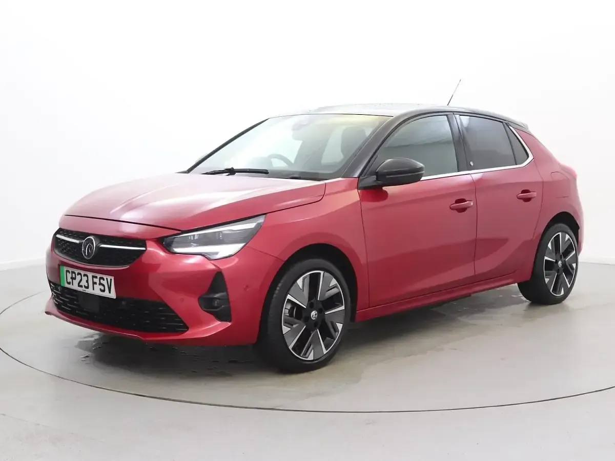 Used Vauxhall Corsa-e Ultimate 100 kW (136 HP) 2023 Red Hatchback