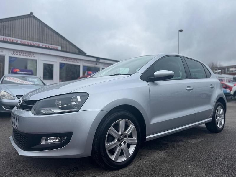 Used VW Polo Match 70 HP (51 kW) 2012 Silver Hatchback