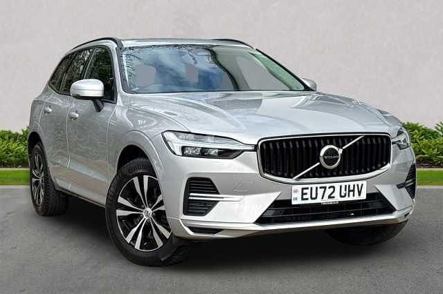 Used Volvo XC60 Core 250 HP (183 kW) 2023 SUV
