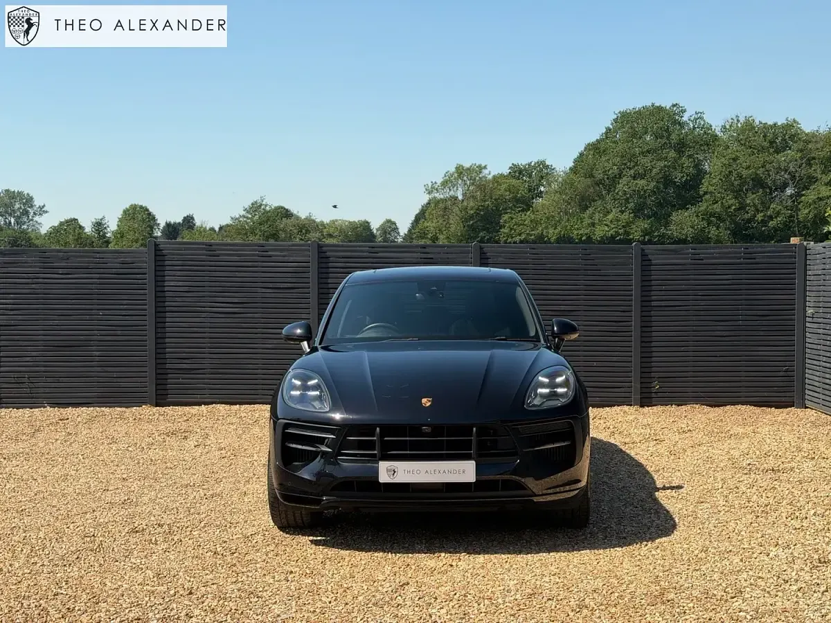 Used Porsche Macan 380 HP (279 kW) 2021 Black SUV