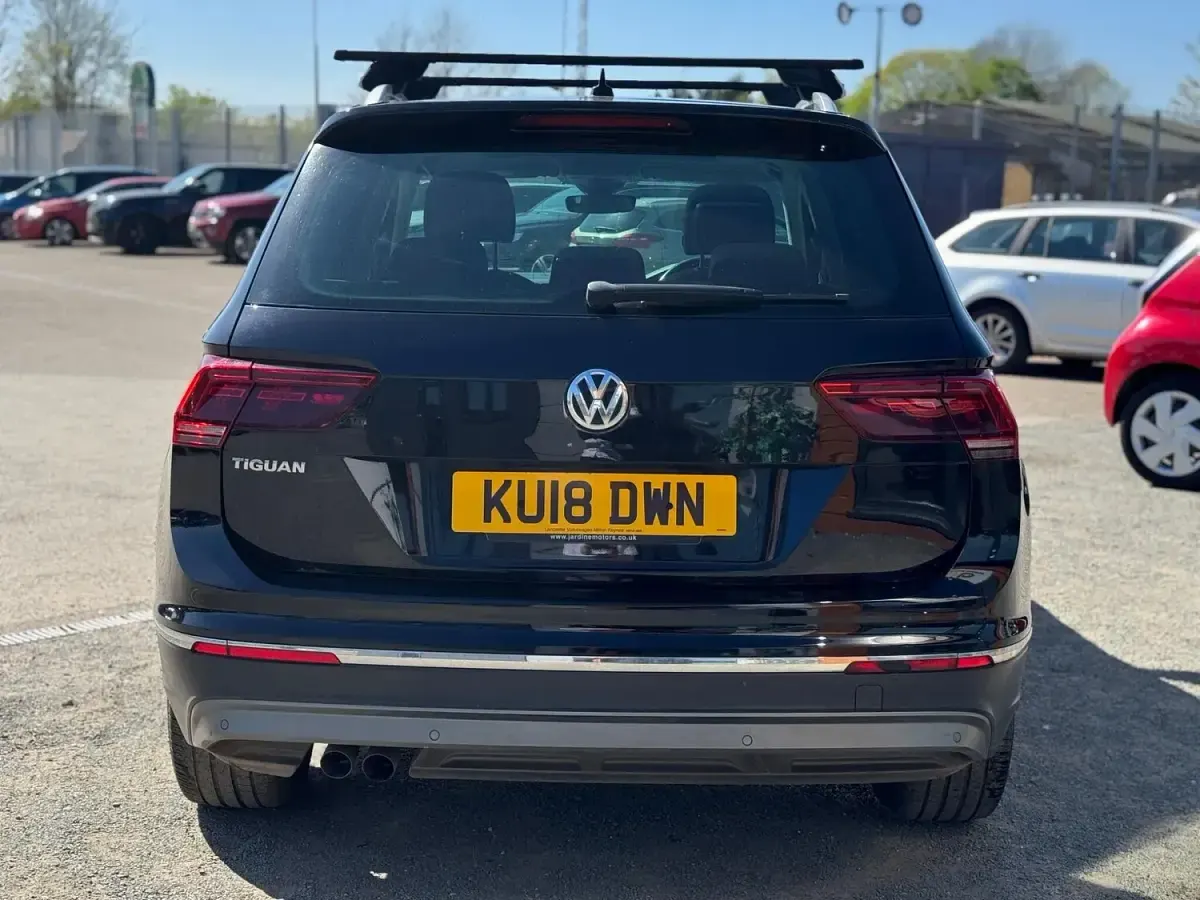 Used VW Tiguan SEL 150 HP (110 kW) 2018 Black SUV