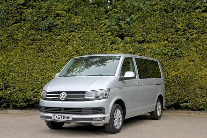 Used VW Caravelle SE 150 HP (110 kW) 2017 Silver MPV